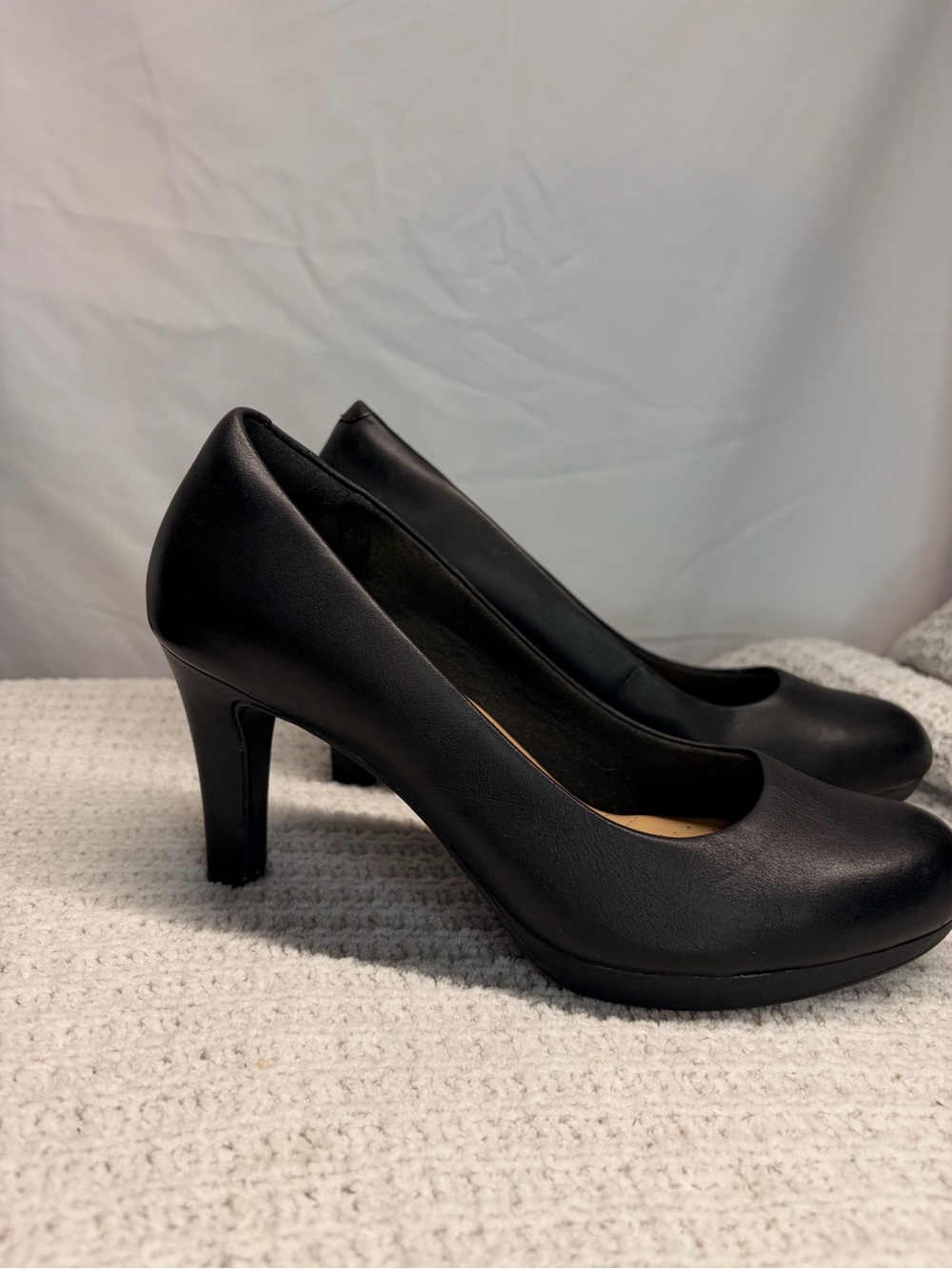 Clarks Black Leather High Heel Pumps